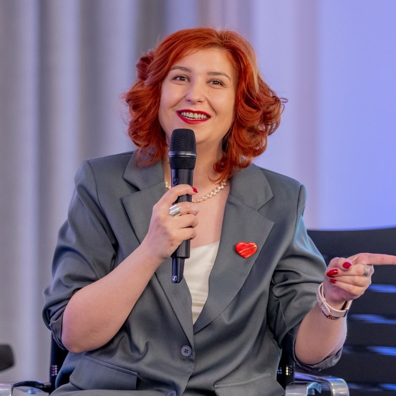 Raluca Păduraru, Futures of Work Strategist